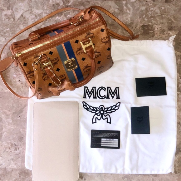 SOLD - Picture 6 of 8